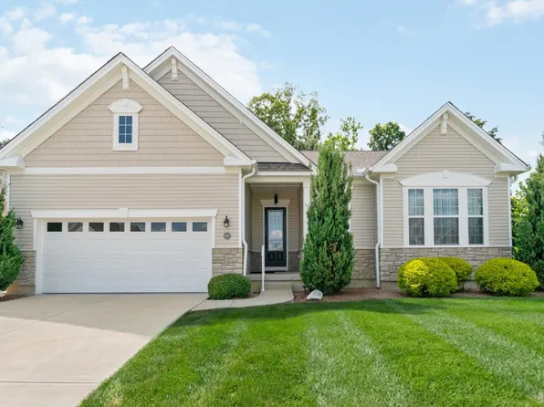 6211 Old Forest Dr, Maineville, OH 45039
