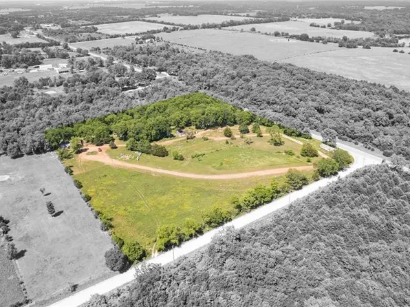 31930 W 379th St, Osawatomie, KS 66064