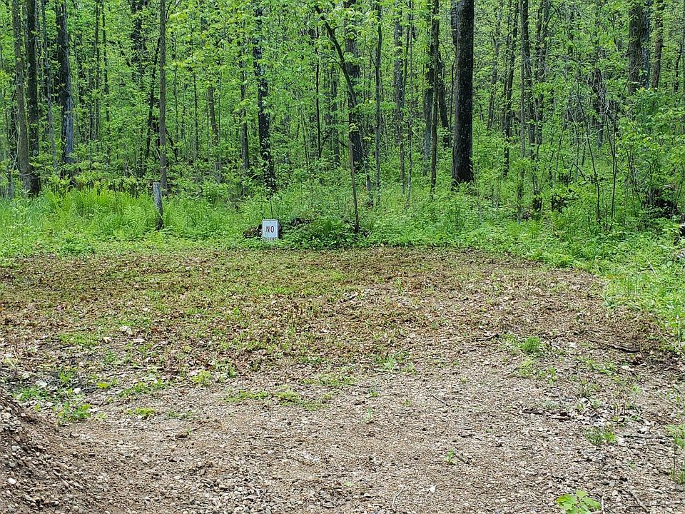 1st image of 4853 Iroquois Loop