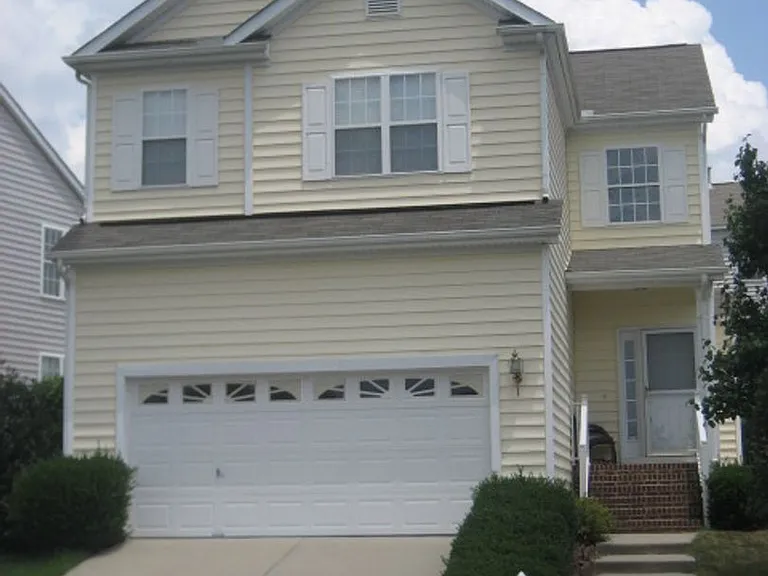 4929 Delta Lake Dr — Photo 1