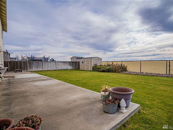 5th image of 2112 Dilley Ct