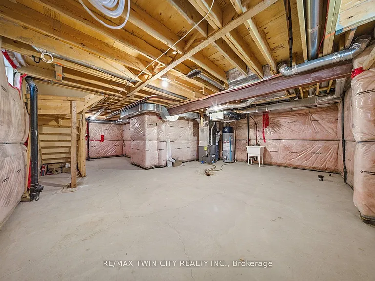 99 Warner Ln S — Photo 24