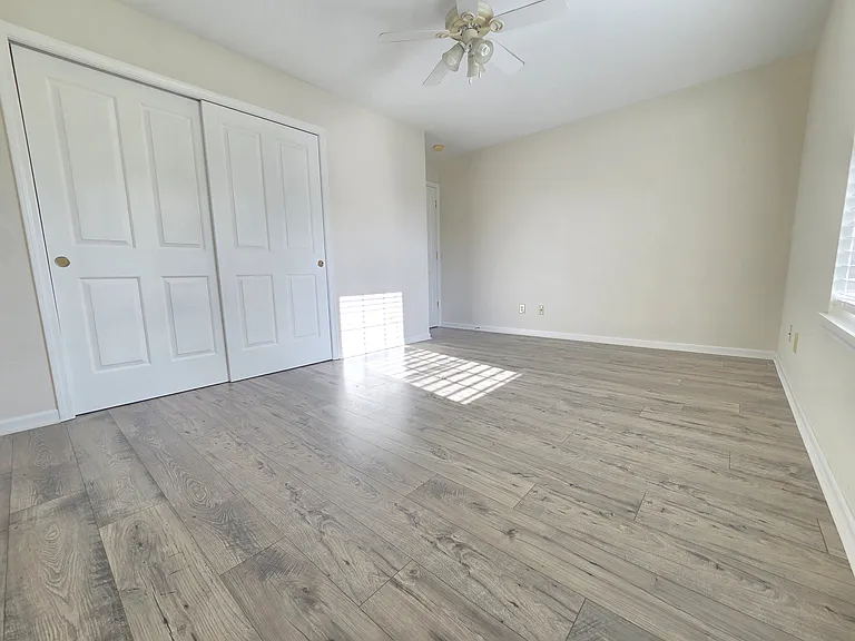 12694 Sovereign Ln — Photo 12