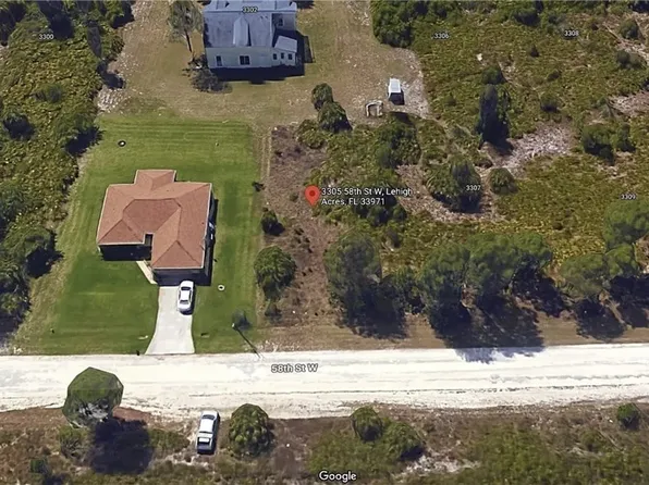 3305 58th St W, Lehigh Acres, FL 33971