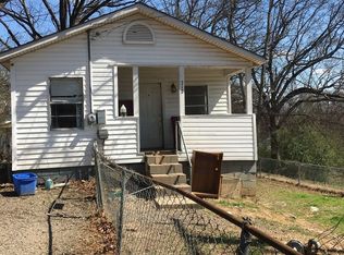 712 N 17th St, Van Buren, AR 72956