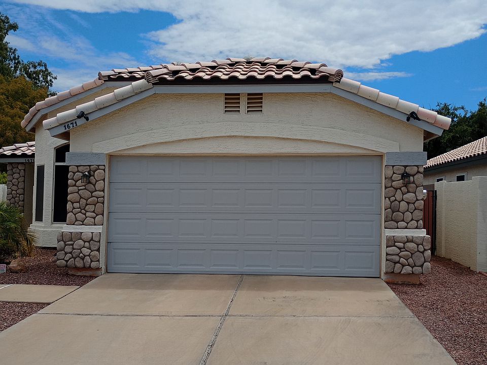 1st image of 1671 N Garrett Dr