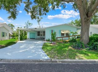 5047 EL DESTINO DRIVE, LEESBURG, FL 34748
