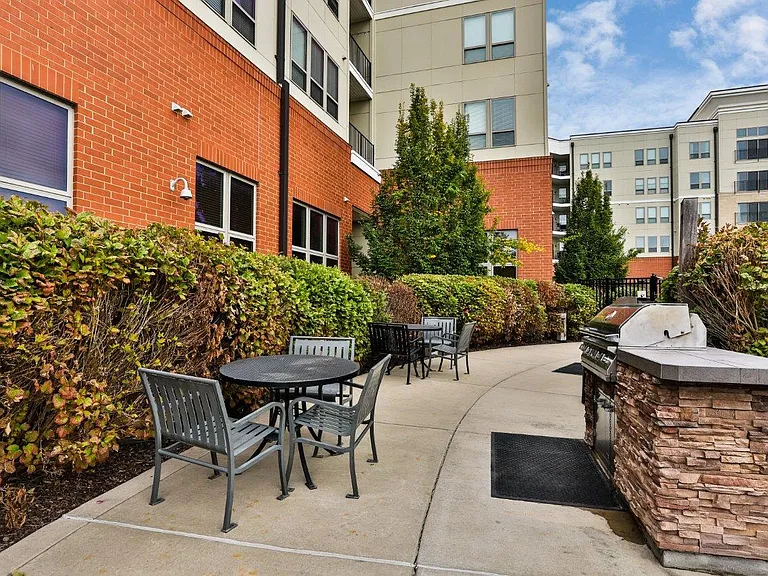 Residences at The Streets of St. Charles Apartment Homes — Photo 12
