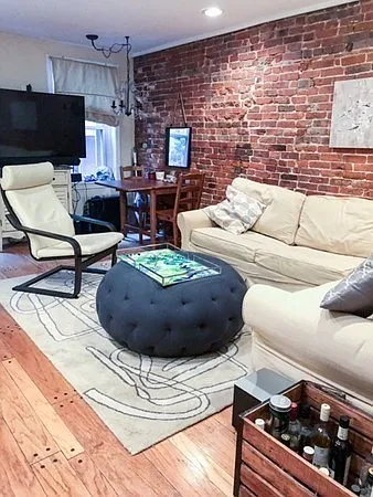 49 Garden St #1 — Photo 8