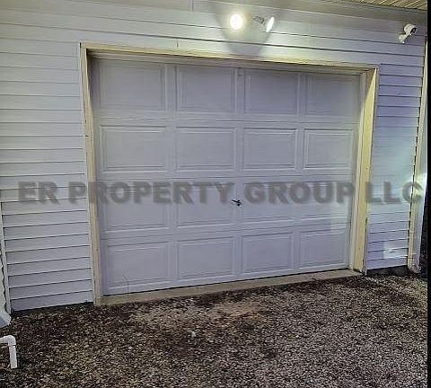 1 car attached garage