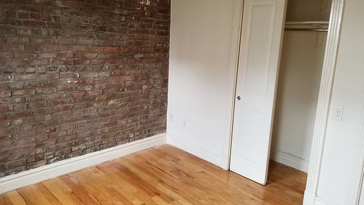 Rented by New York Residence | media 20