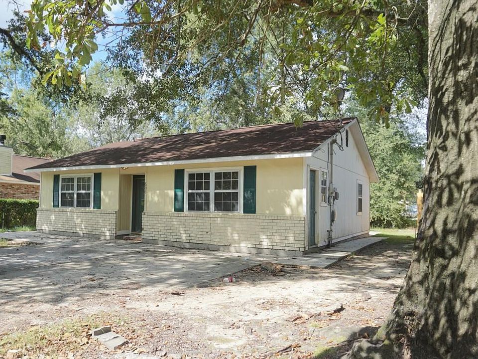 1st image of 606 Davis Rd