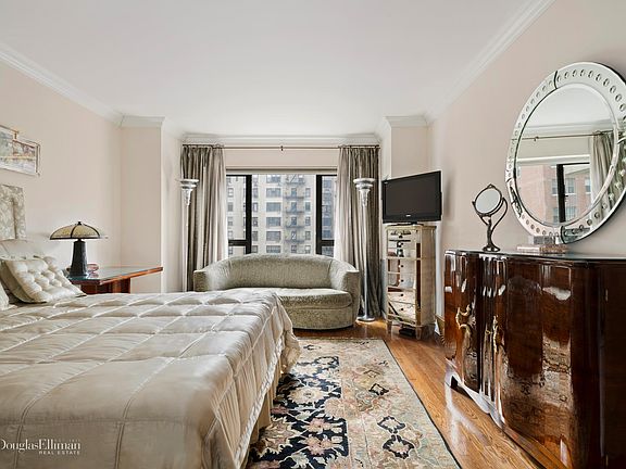3rd image of 425 E 58th St APT 9G