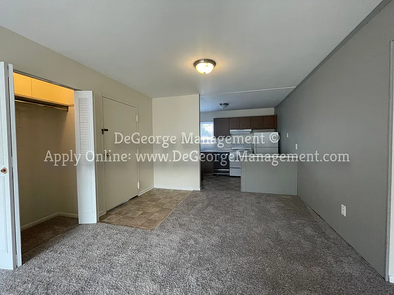 Parkview Apartments — Photo 27