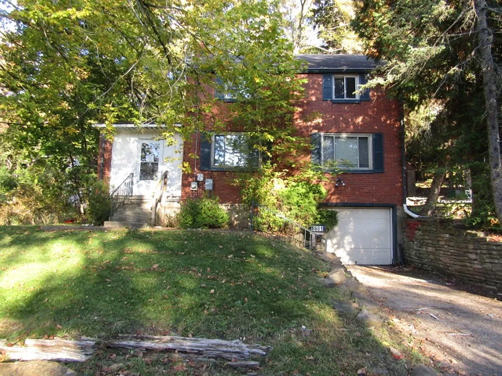 8601 Westwood Rd photo 1