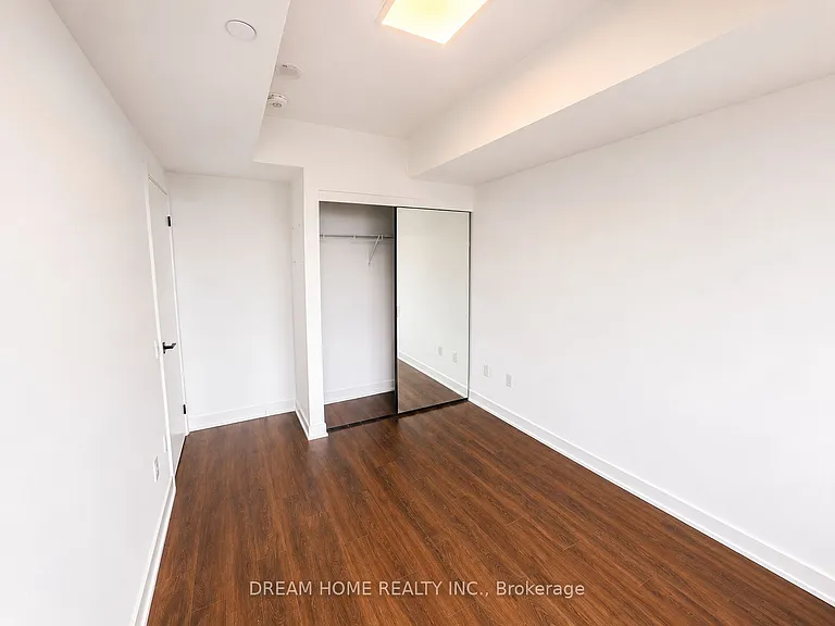 609 Sherbourne St #3401 — Photo 6