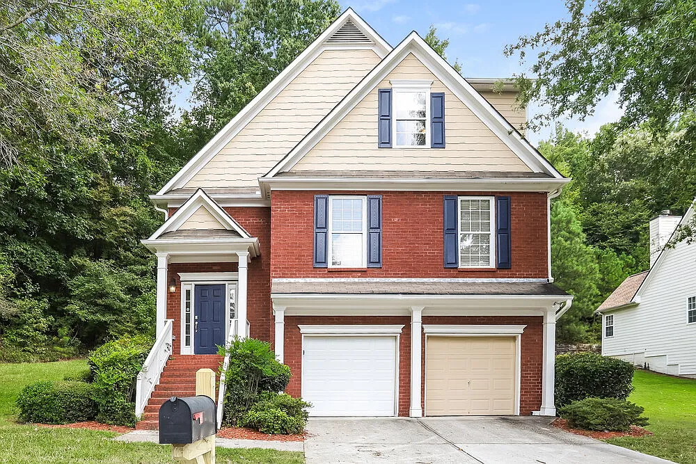 4 bed, 3.0 bath, 2664 sqft, $3,035 — Photo 1