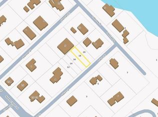 18 Auburn St, Dover, NH 03820