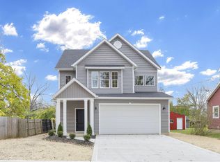 60 Oak St, Delaware, OH 43015