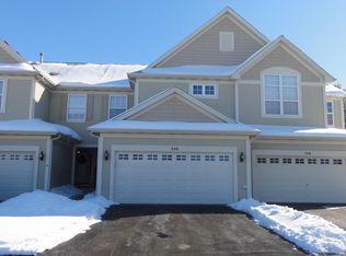 544 Amherst Dr, Sycamore, IL 60178