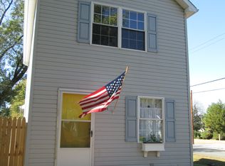 301 Caroline Ave, Ridgely, MD 21660