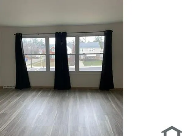 13578 Cedar Rd #2, Cleveland, OH 44118