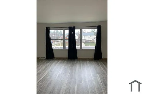 13578 Cedar Rd #2 Photo 1