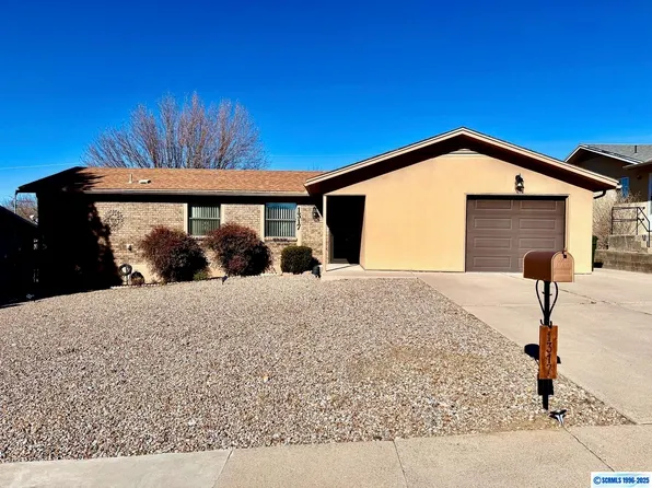 1317 North Loop, Silver City, NM 88061