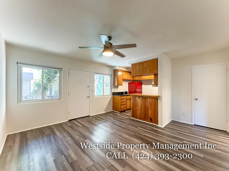 134 Chautauqua Blvd. — Photo 5