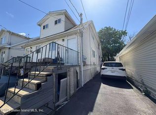 184 Freeborn St, Staten Island, NY