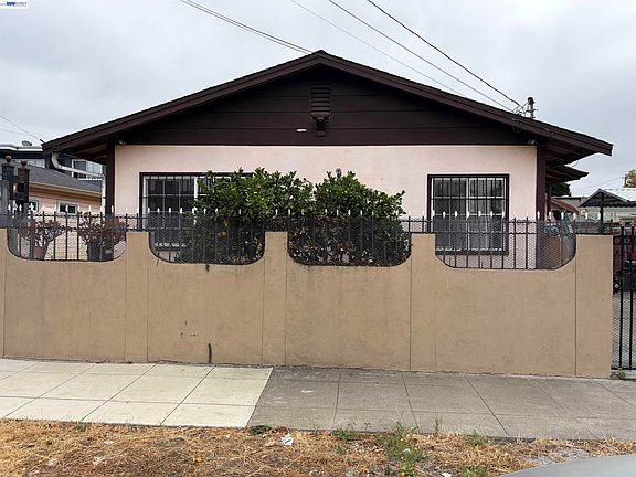 2nd image of 9024 Olive St