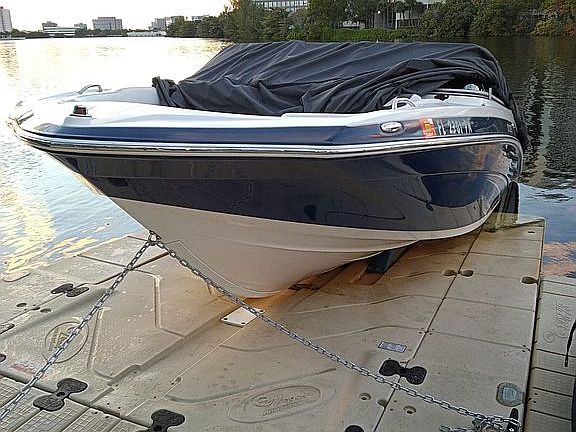 Slip boat included 