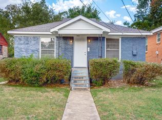 1411 Fernwood Ave, Dallas, TX 75216