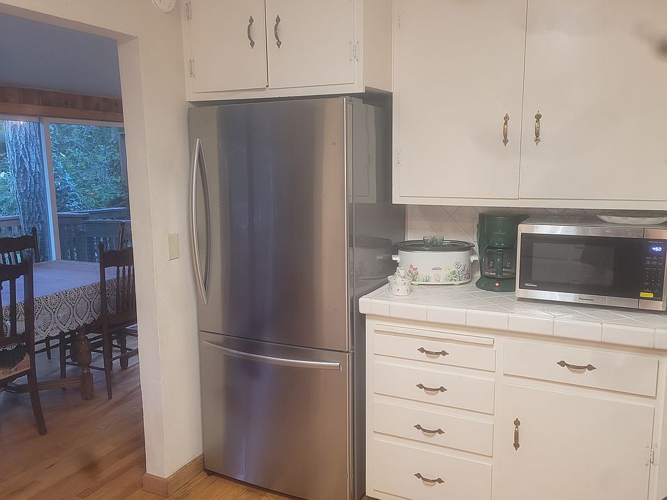 Refrigerator & Microwave