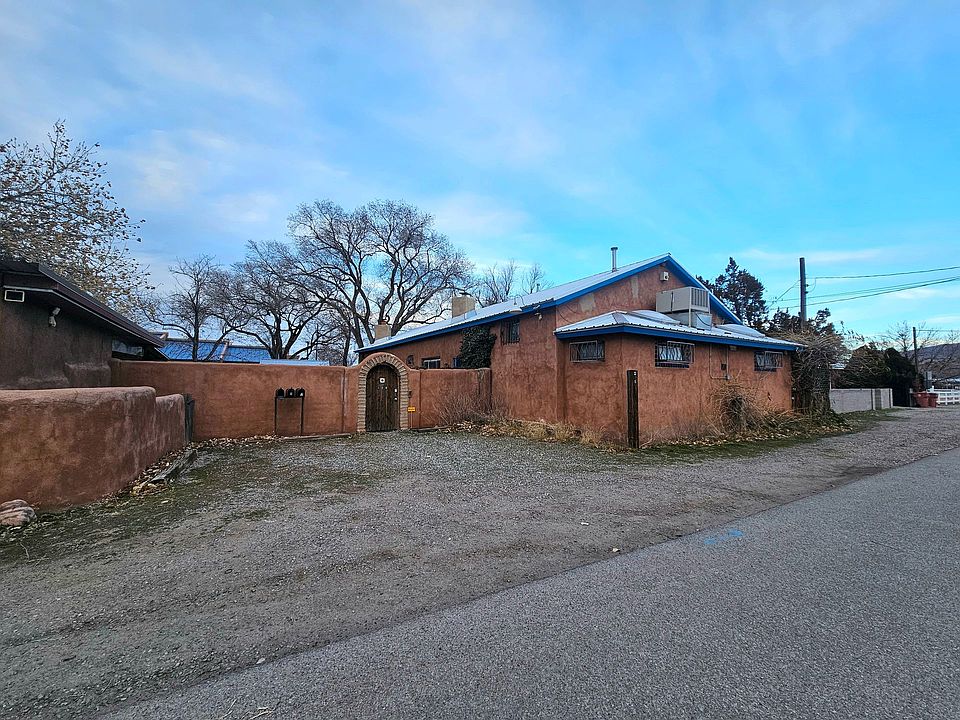 1st image of 128 E Calle Don Francisco #B