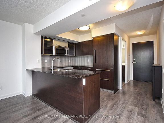 5th image of 5162 Yonge St #1806
