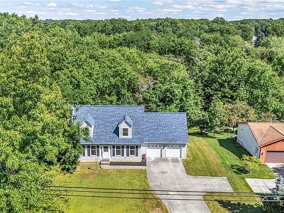 4th image of 7505 Morley Rd