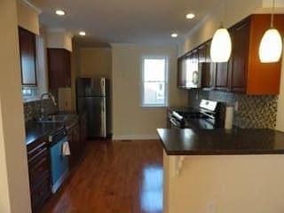 4th image of 1149 Rosalie St