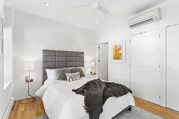 Sold by Compass | media 5