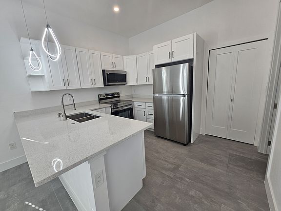 4th image of 8165 Gull Ln #1