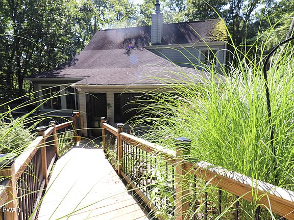 2nd image of 184 Falling Waters Blvd
