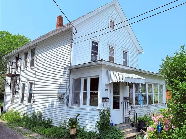 447 Hoyt St, Dunkirk, NY 14048
