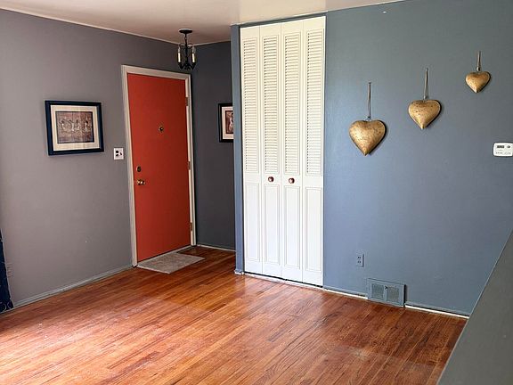 4th image of 21423 Scotia Ln