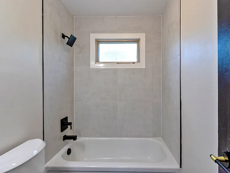 167 State Route 23 — Photo 12