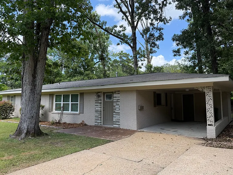 1835 Hill Hedge Dr — Photo 10