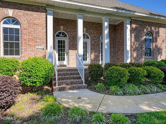 3rd image of 1578 Grandiflora Drive