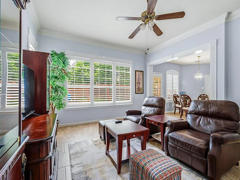 531 W North Hill Dr — Photo 9