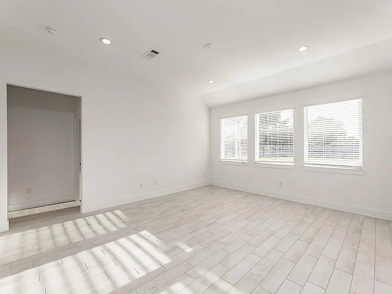 4802 Seabourne Landing Dr — Photo 7