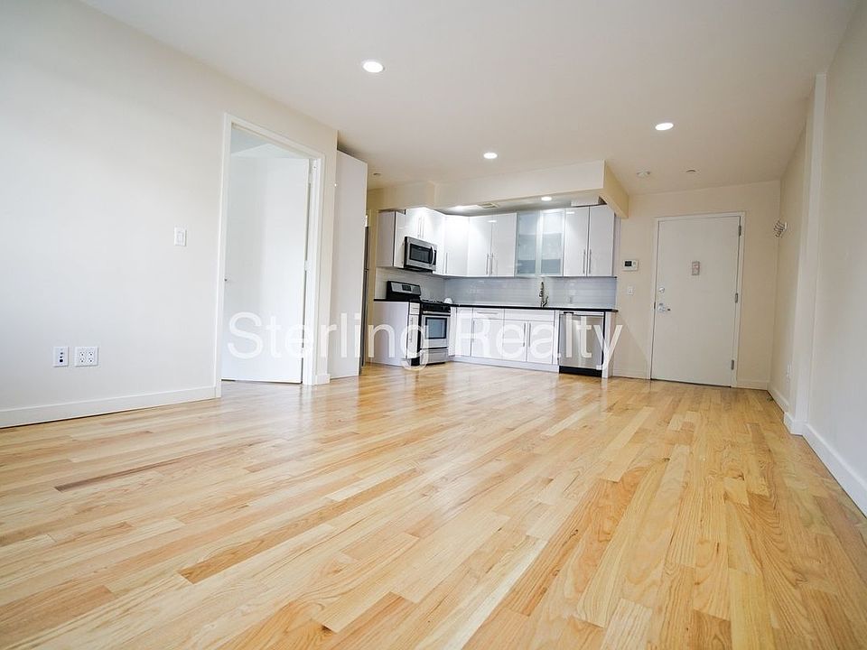 1st image of 23-15 Astoria Blvd #3H