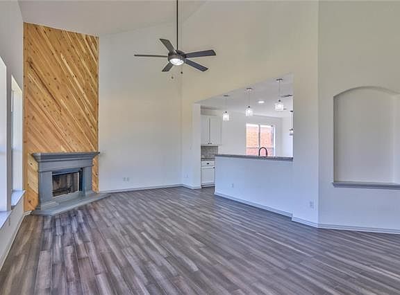 4th image of 3908 Veiled Falls Dr